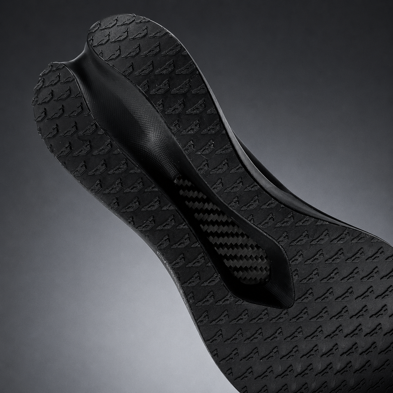 CARBOFUSE™ technology — AERO·DM30 sole closeup